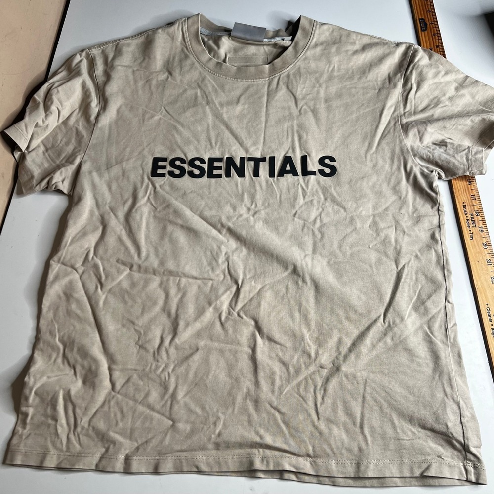 Fear of God Essentials Mens Logo T-Shirt Tan Khaki Cotton Tee Large